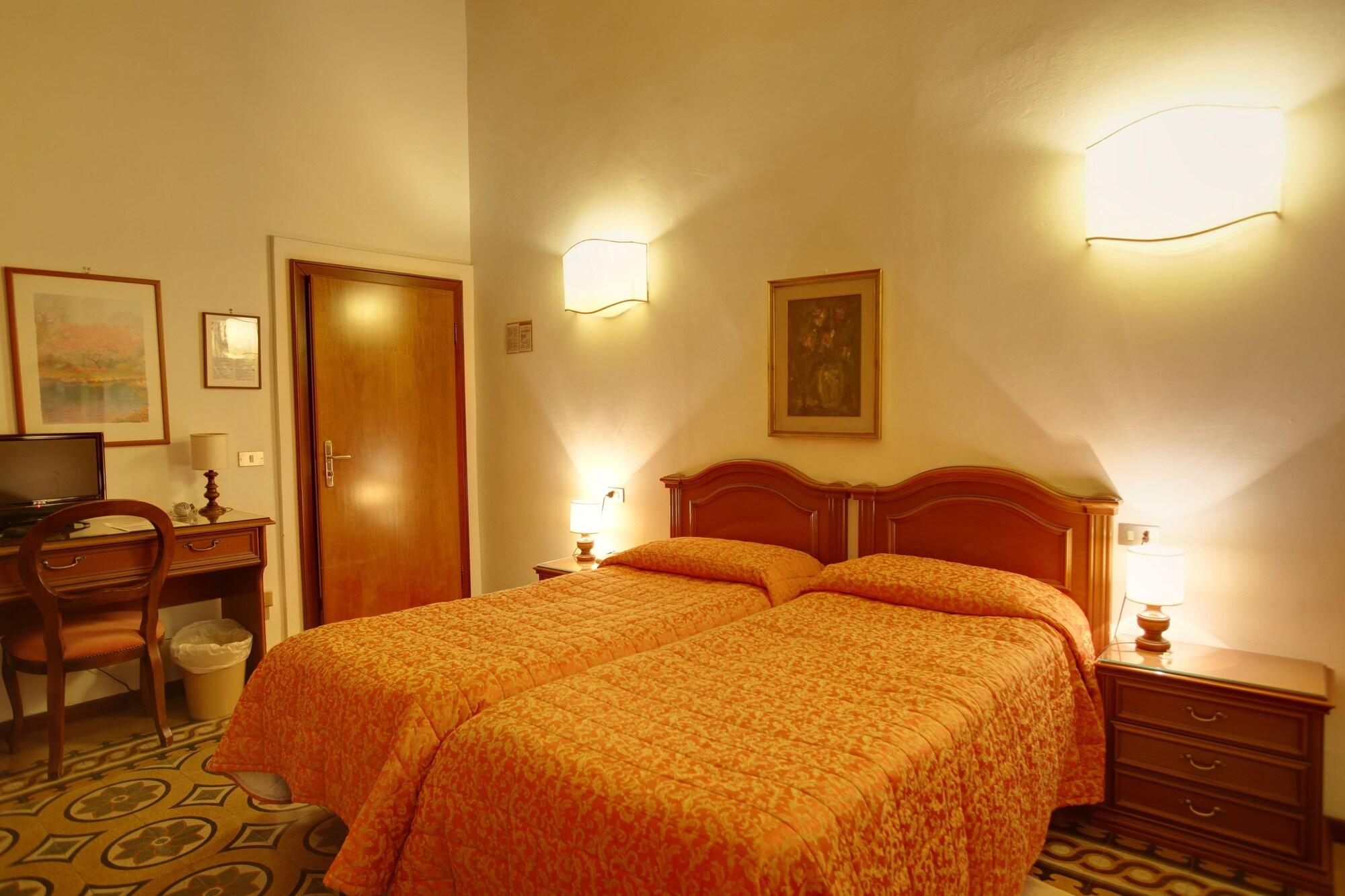 Hotel Ariele Firenze Esterno foto