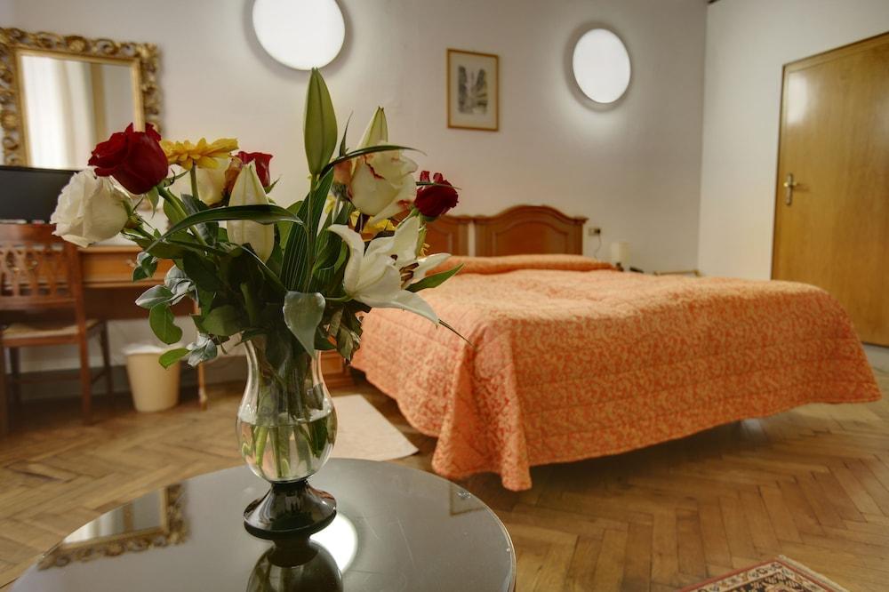 Hotel Ariele Firenze Esterno foto